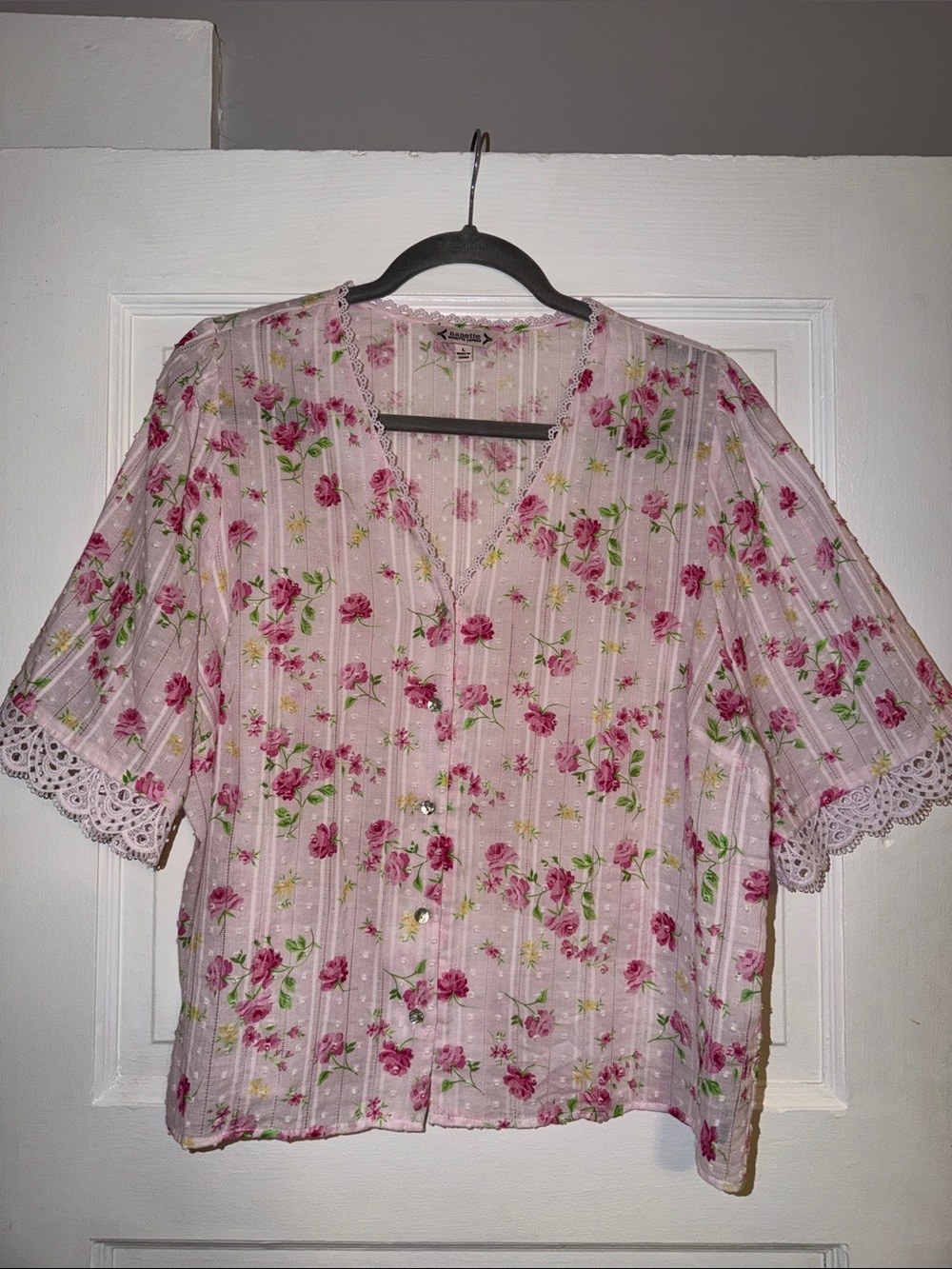 Nanette Lepore Pink Floral Lace-Trim V-Neck Blouse